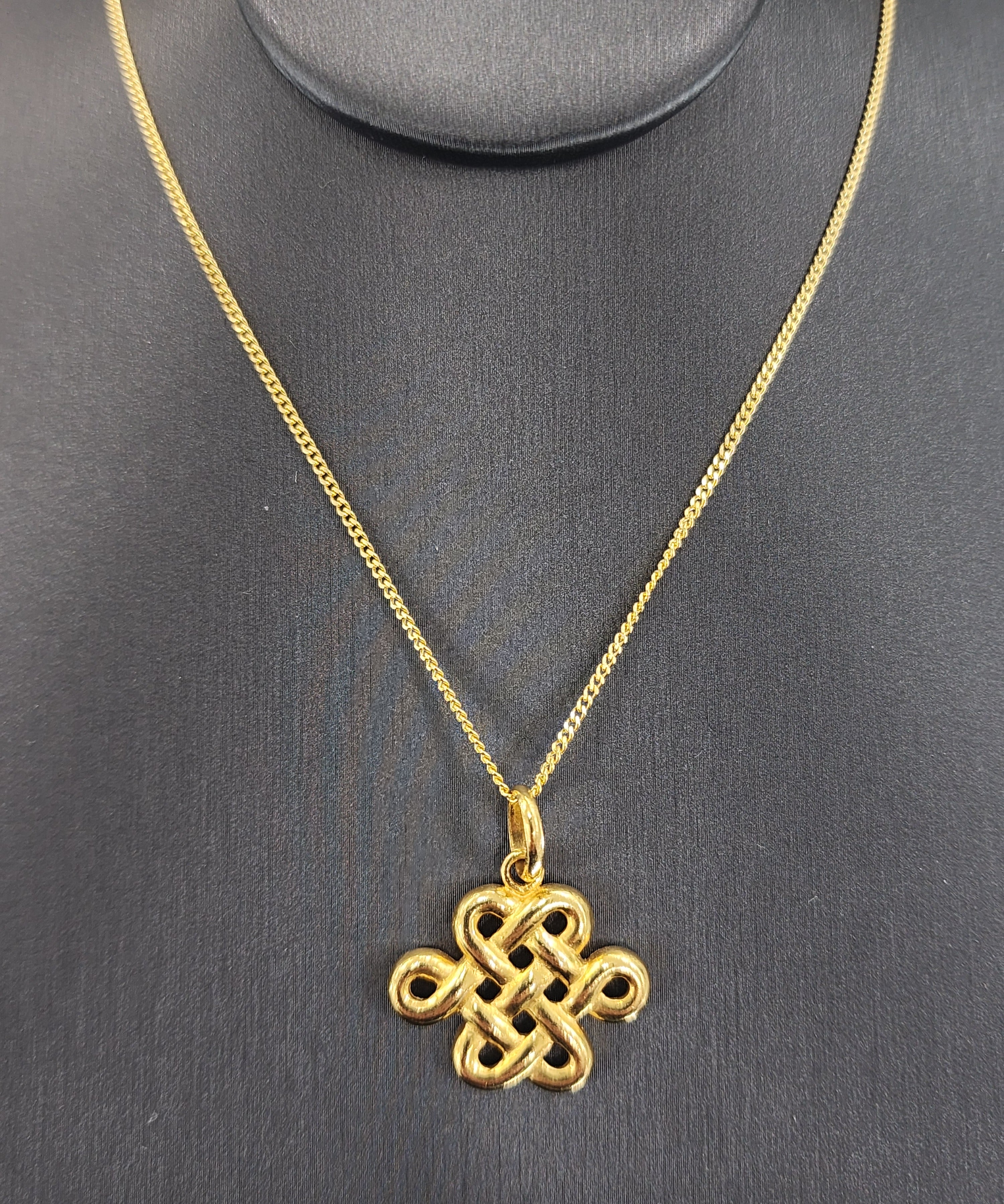 Auspicious 22k Gold Pendant - The Classic Jewellers