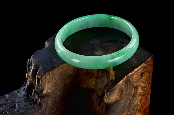 The Meaning and Beauty of Jade Bangles