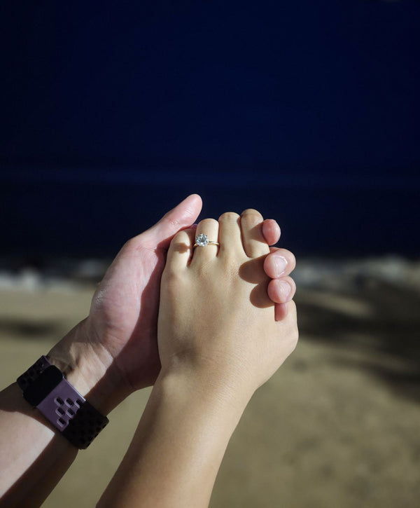 A serenade of love - Tuyet and David’s Balinese moonlight proposal