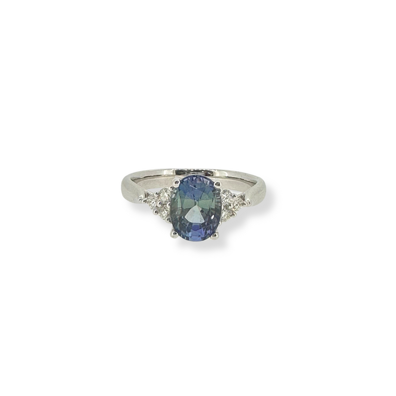  18ct White Gold Blue Tourmaline Ring