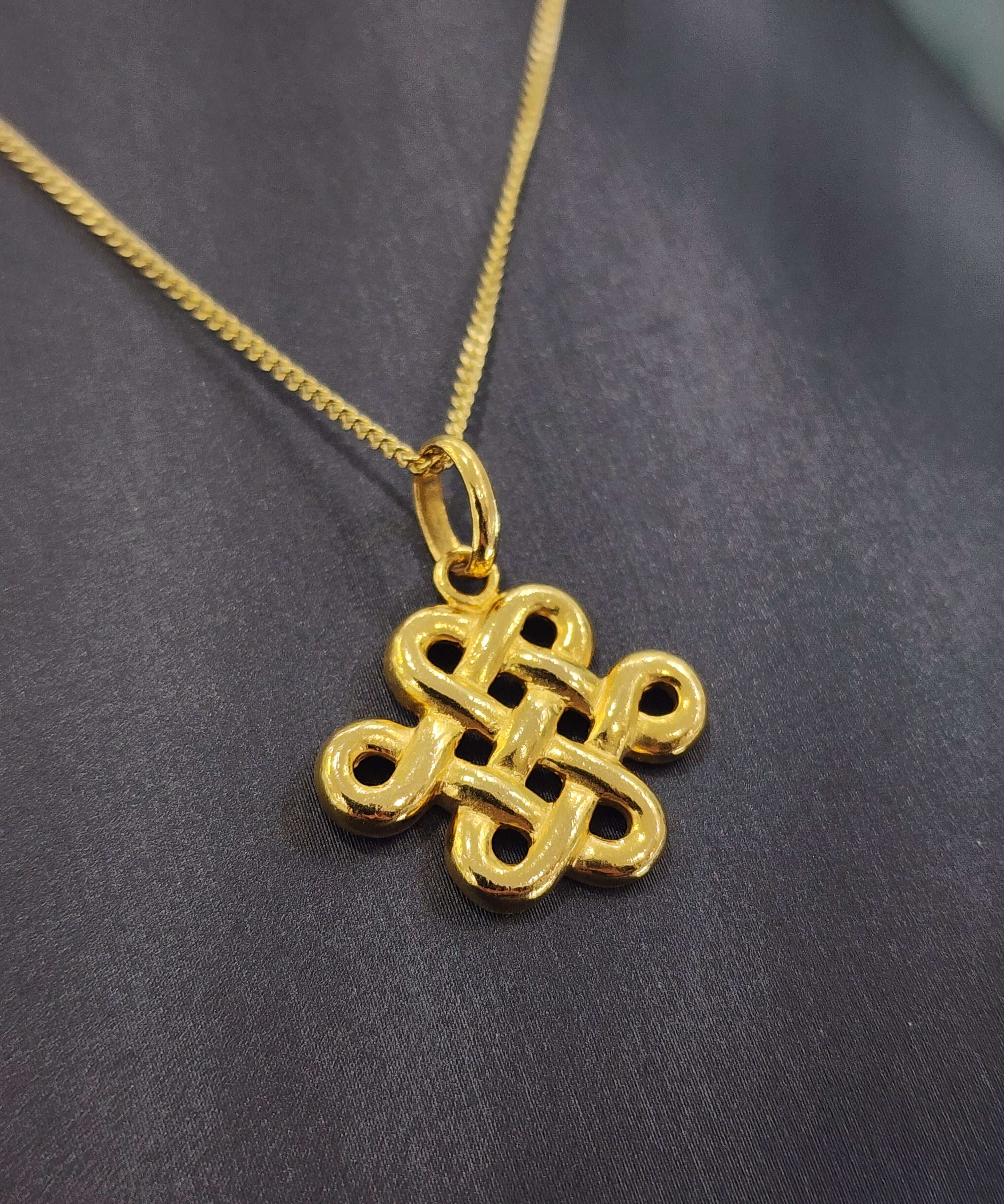 Auspicious 22k Gold Pendant - The Classic Jewellers