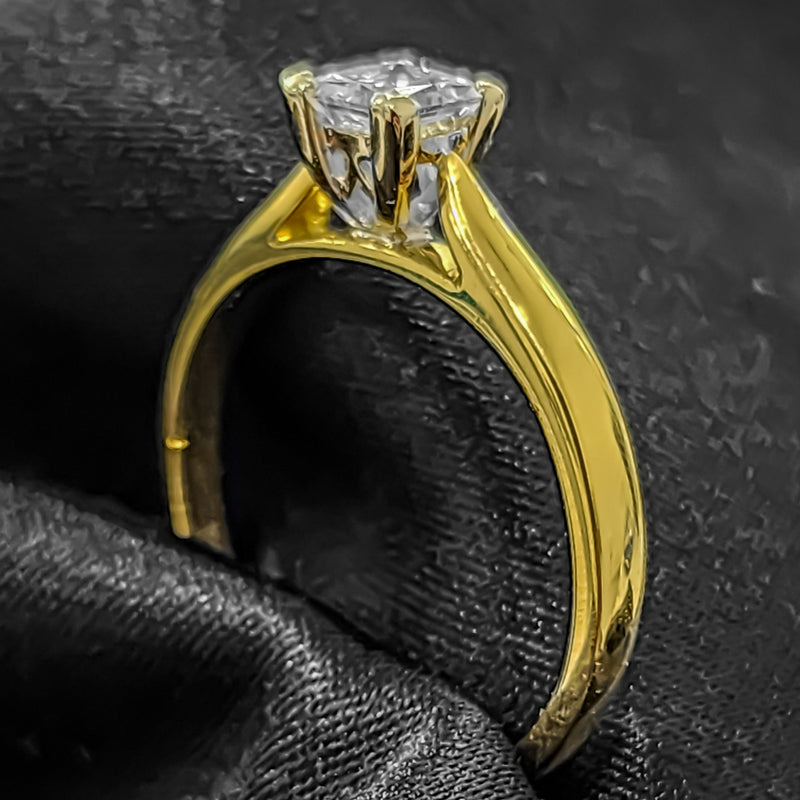 18k two tone 0.52ct Princess Cut Solitaire Engagement Ring 