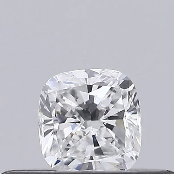 0.9 Carats RADIANT Diamond