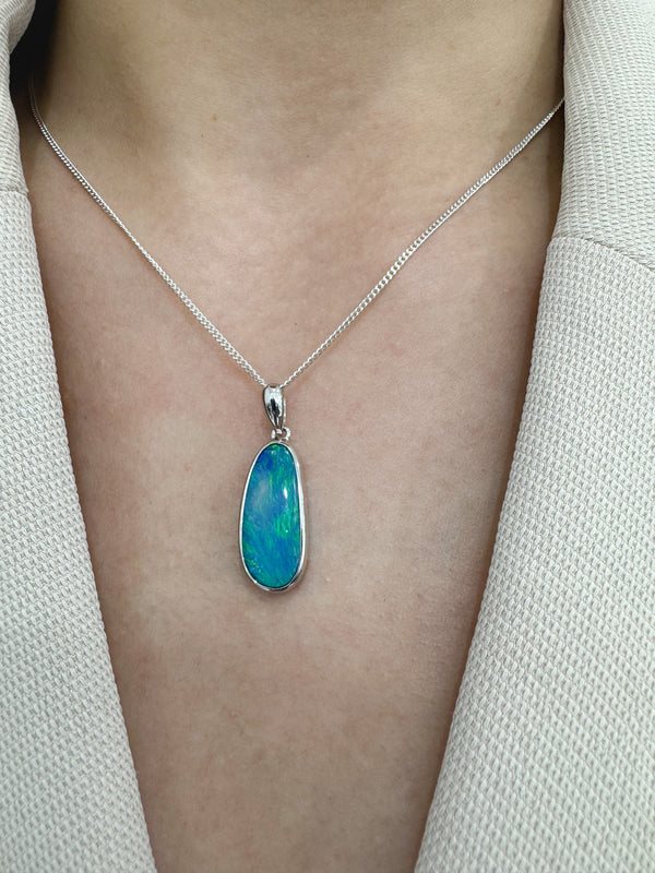 Stephanie | Stirling Silver Doublet Opal Pendant