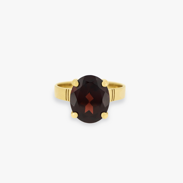 Chi | 9K Yellow Gold Garnet Ring