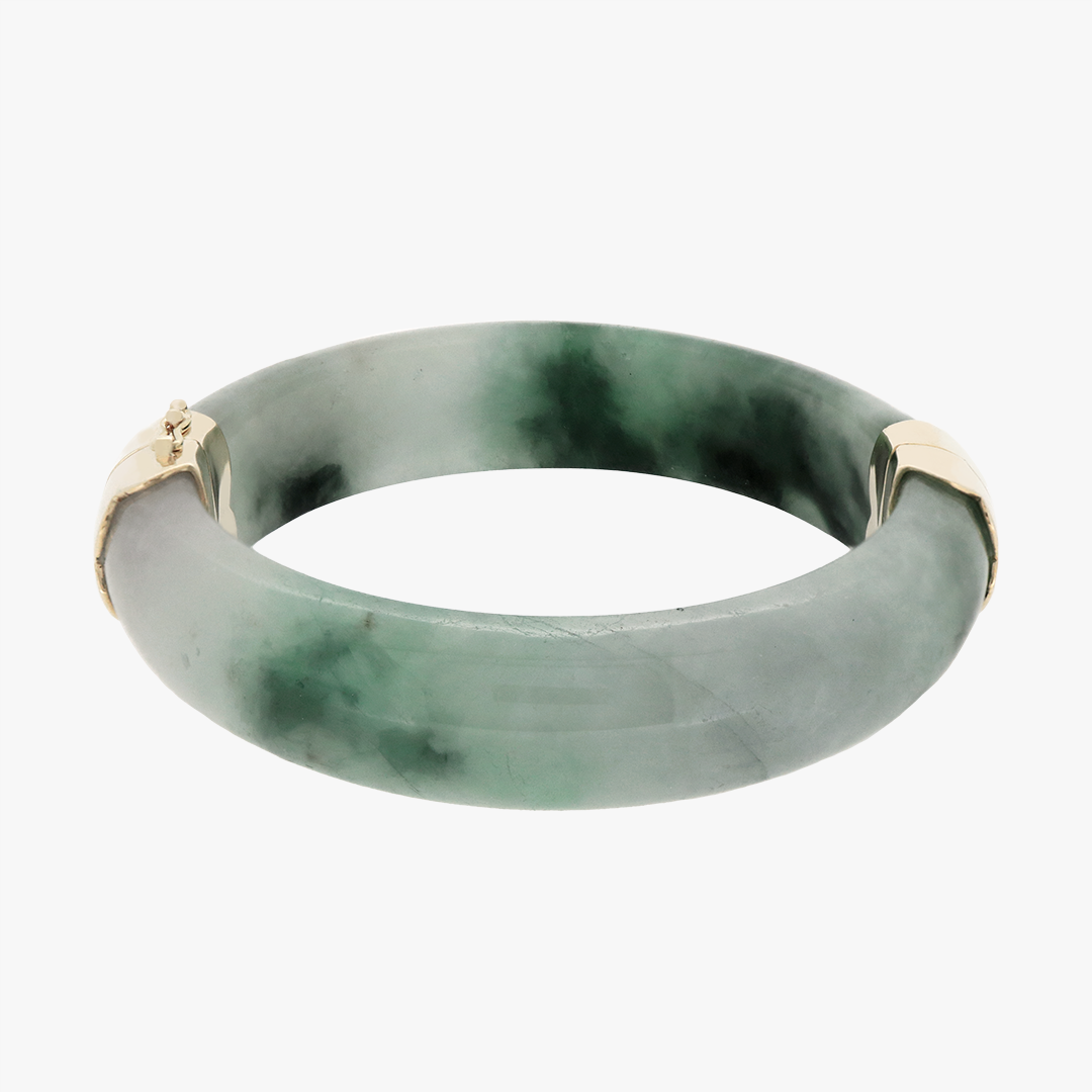 Ken | 9K Yellow Gold Clasp Jade Bangle