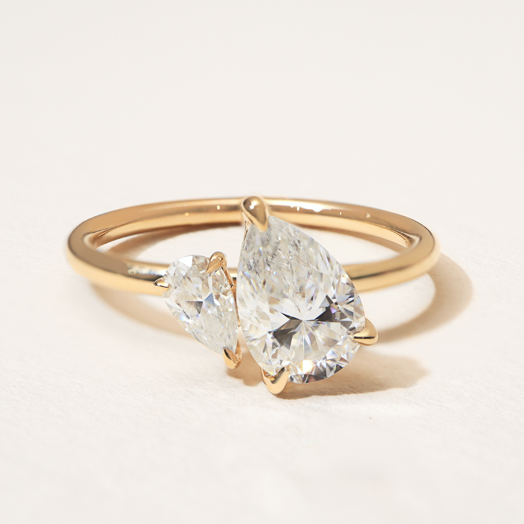 ROSALIA | 9K YELLOW GOLD TOI ET MOI PROPOSAL RING