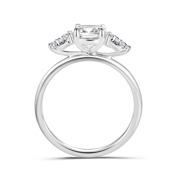 Arianna | 1CT Square cut Solitaire Engagement Ring