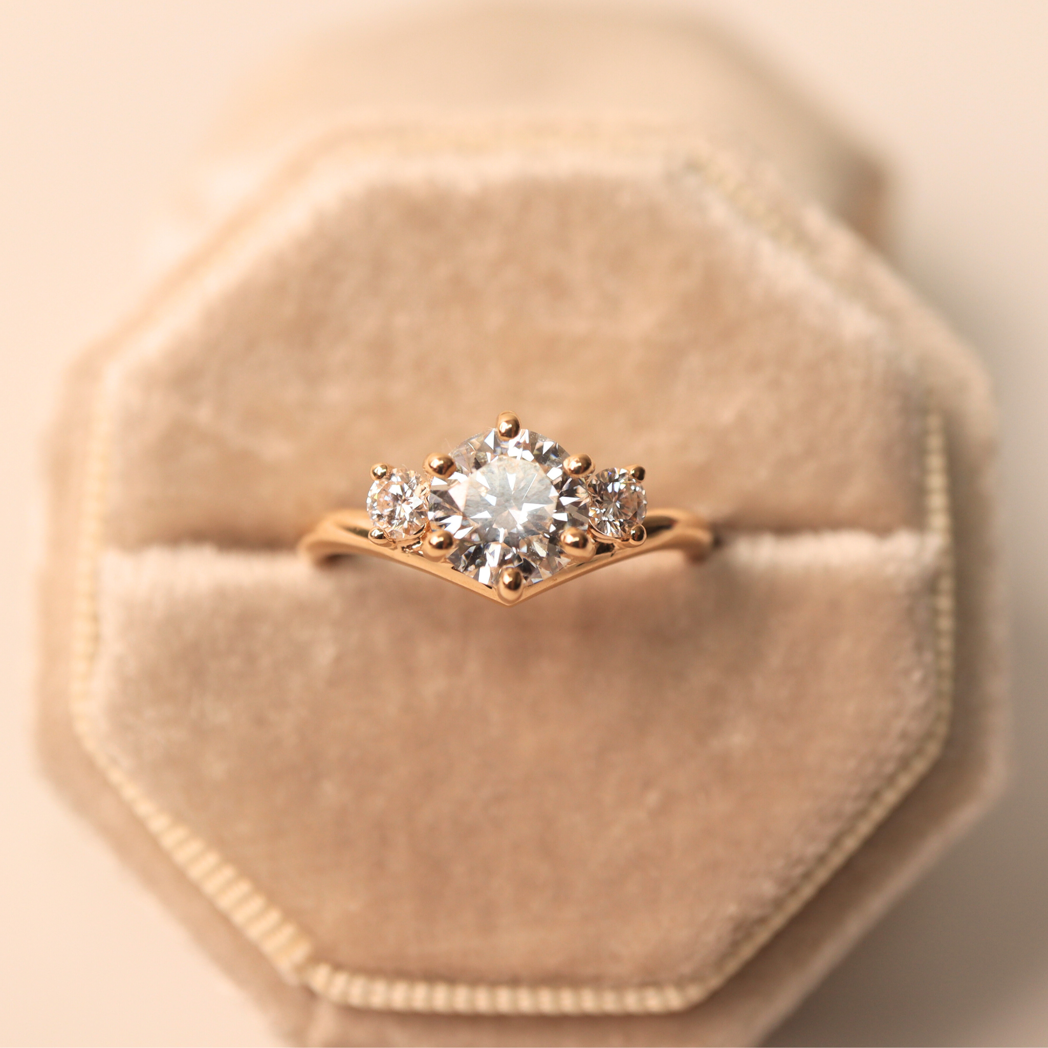 SERENE | 1.2ct Round Trilogy Ring- Ready to Ship - The Classic Jewellers