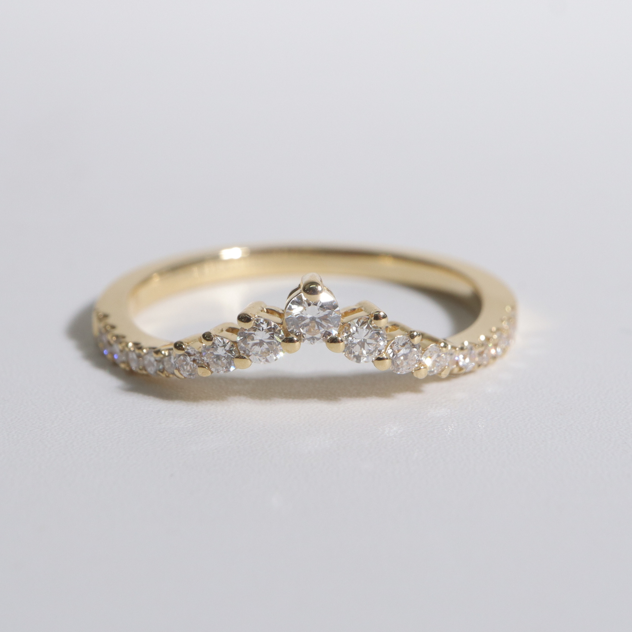 Bloom | 18K Yellow Gold Wedding Ring With Round Lab Diamonds - The Classic Jewellers
