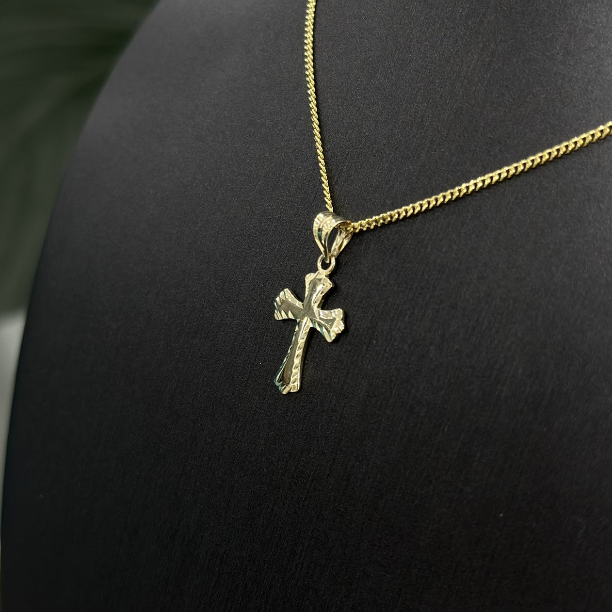 9ct Diamond Cut Cross Pendant