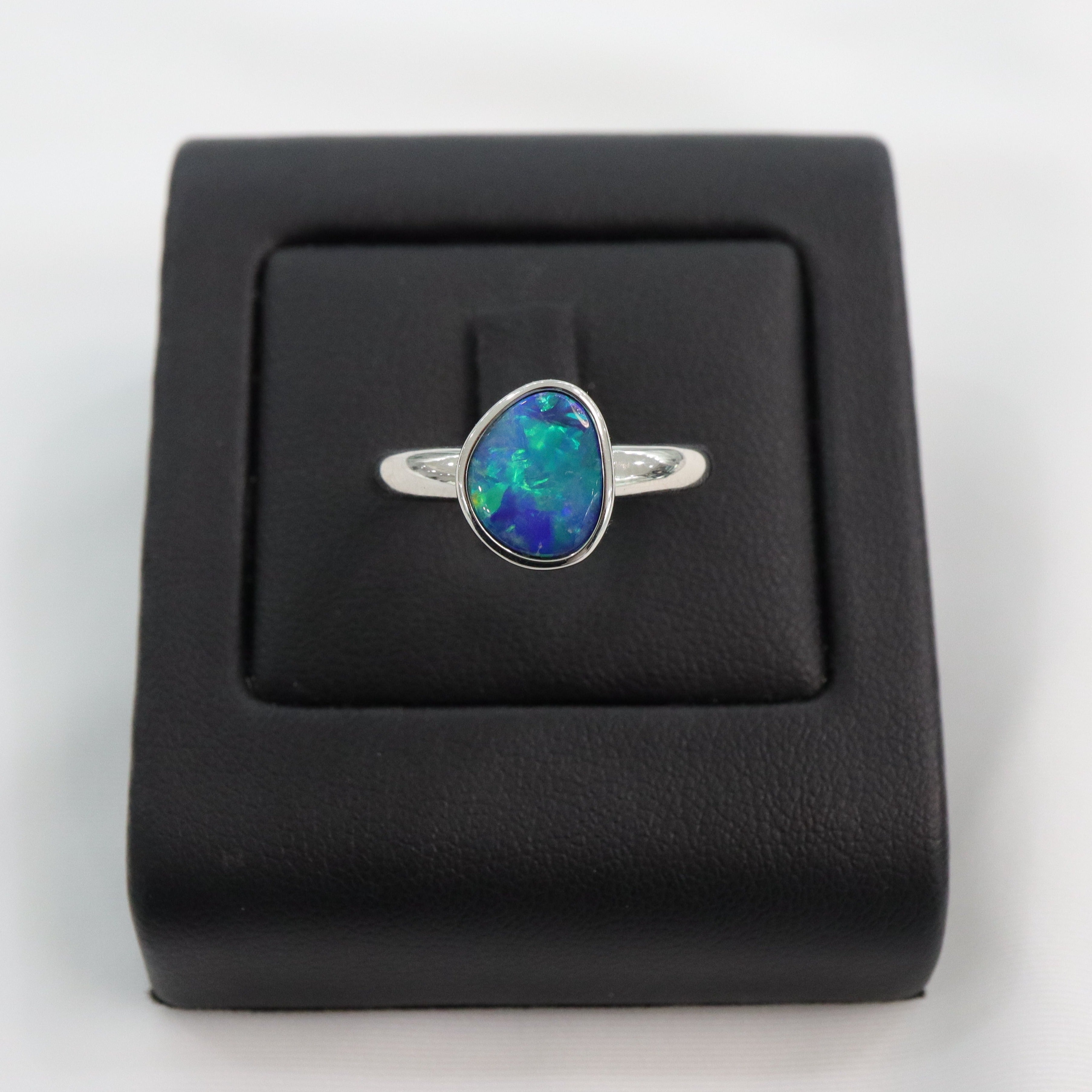 Daisey | Doublet Opal Silver Ring