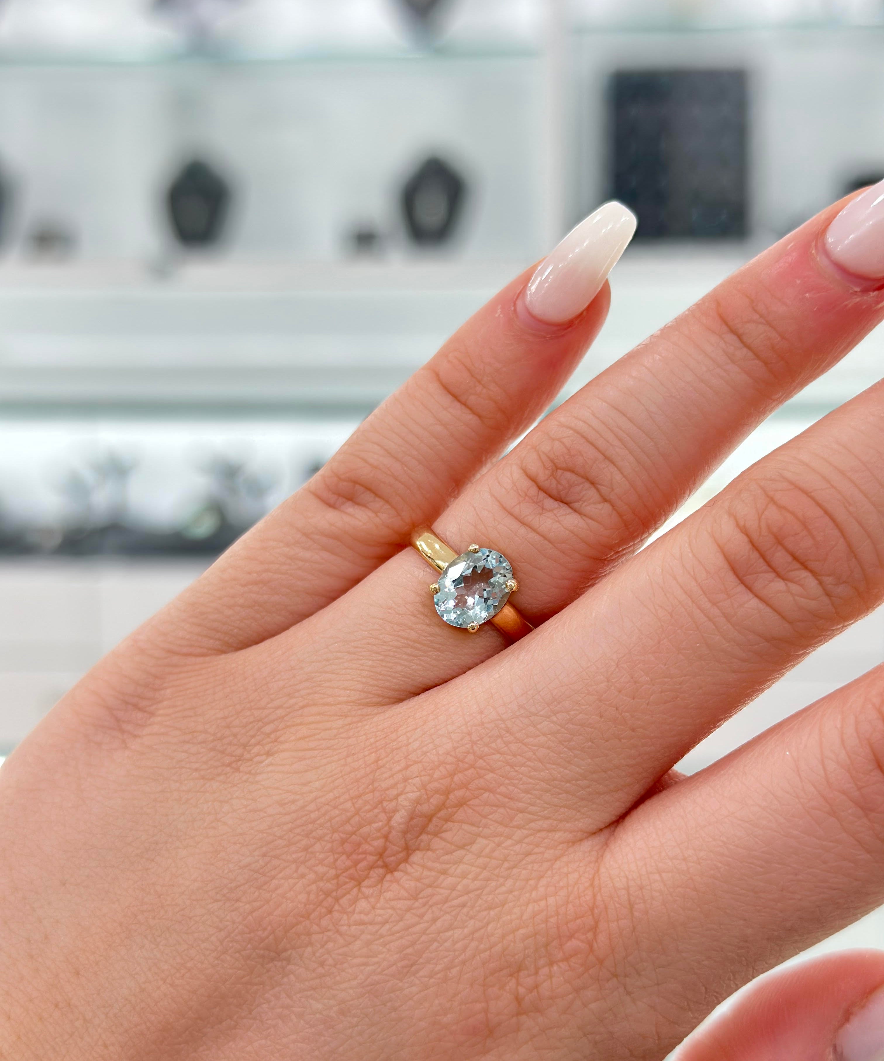 9ct Yellow Gold Aquamarine Ring