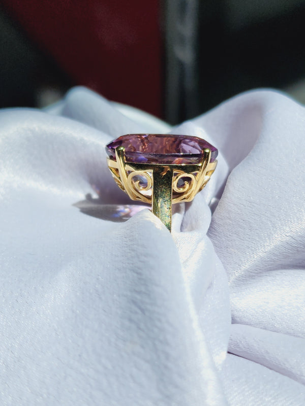 Bernadette | Amethyst vintage claw ring - The Classic Jewellers