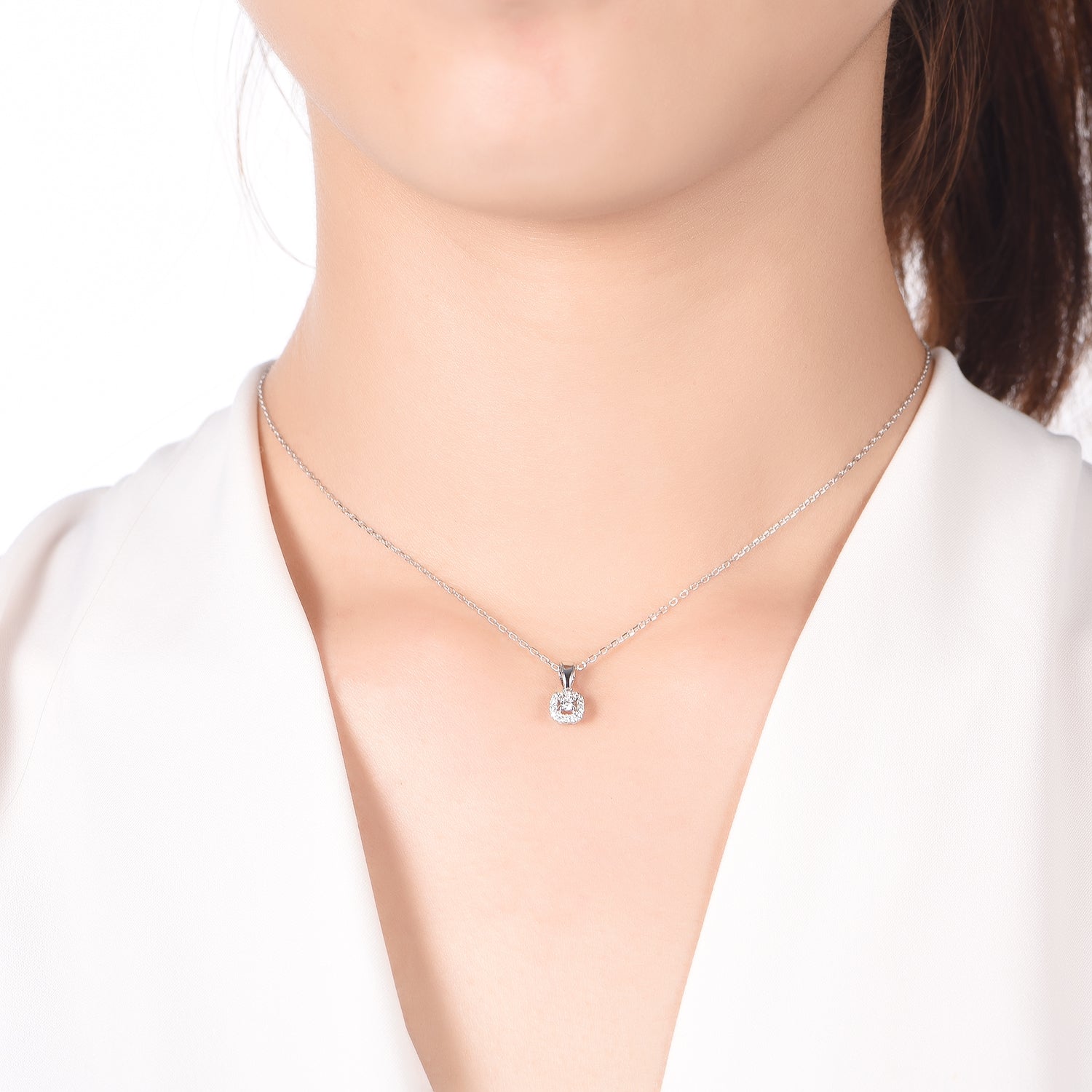 Halo Diamond Pendant - The Classic Jewellers