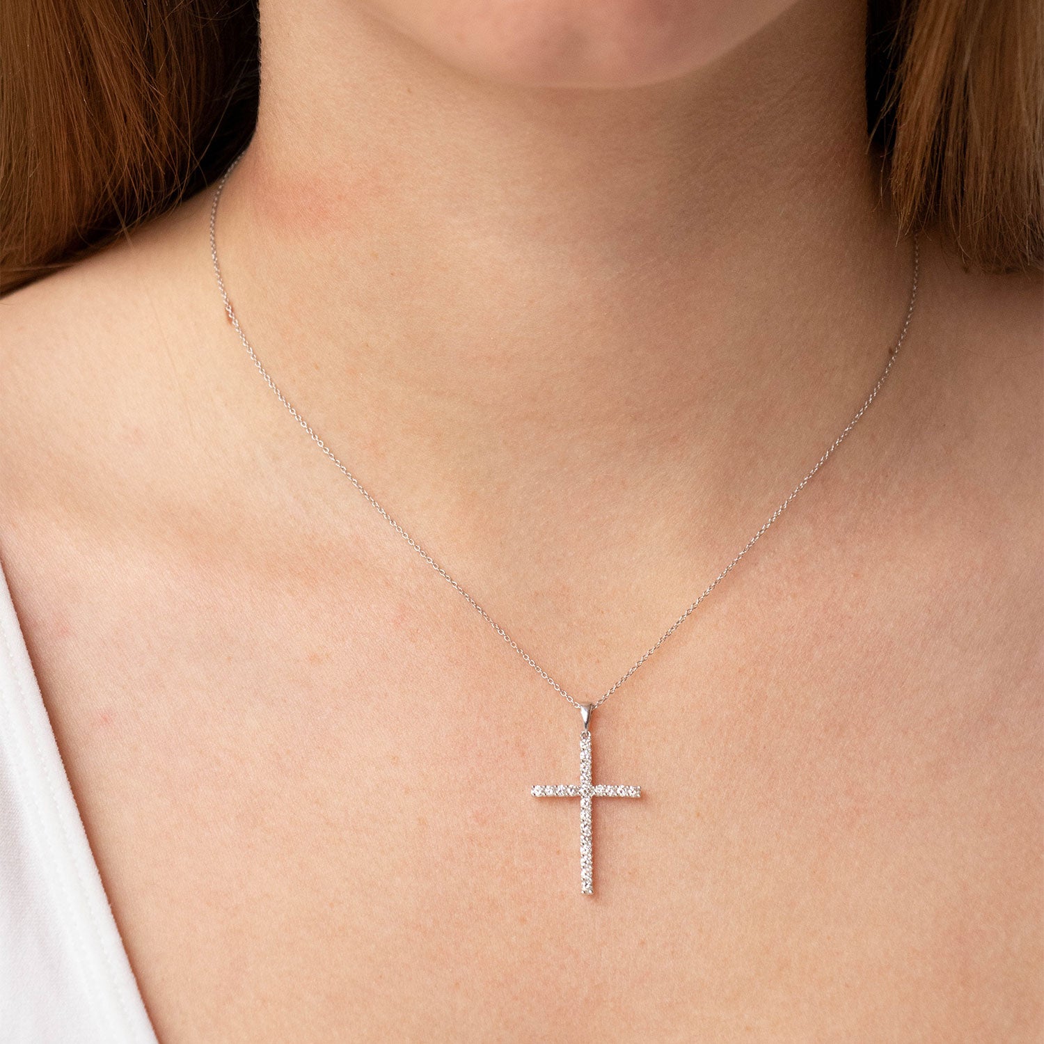 18CT Diamond Cross Pendant - The Classic Jewellers