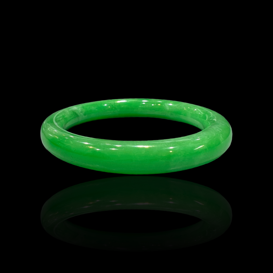 Pandan Jade Bangle - The Classic Jewellers